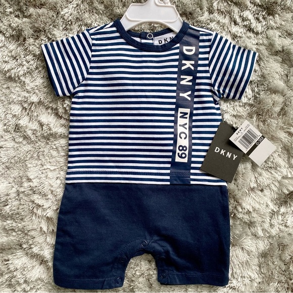 DKNY Navy & White Stripe Short Sleeve Romper Size 0-3 Months NWT - Picture 3 of 4